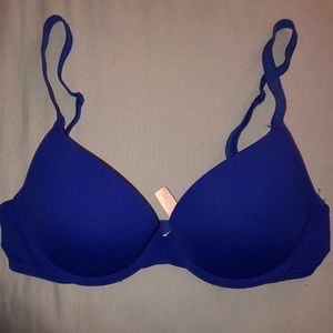 Victoria’s Secret bra!